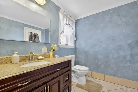99 Dusinberre Road Gardiner NY 12525