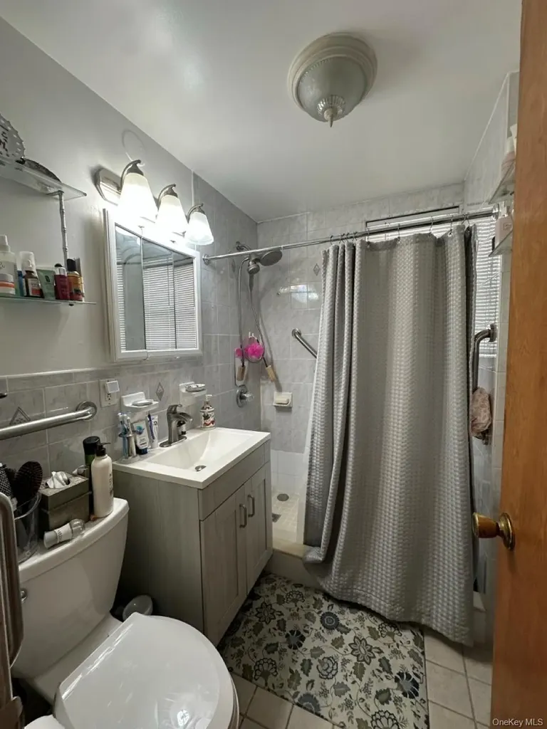 4801 58th Lane Woodside NY 11377