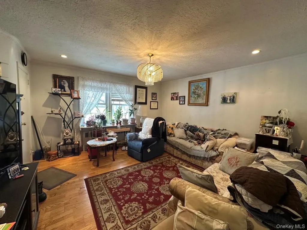4801 58th Lane Woodside NY 11377