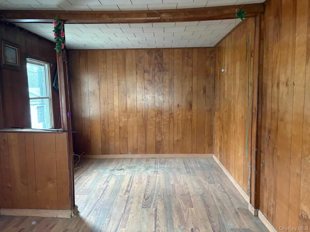 19 Lacrosse Road Mastic Beach NY 11951