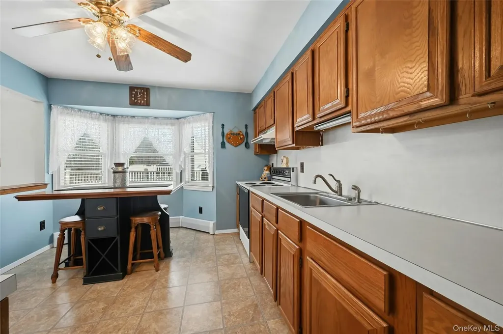 26 Charles Circle Islip NY 11751
