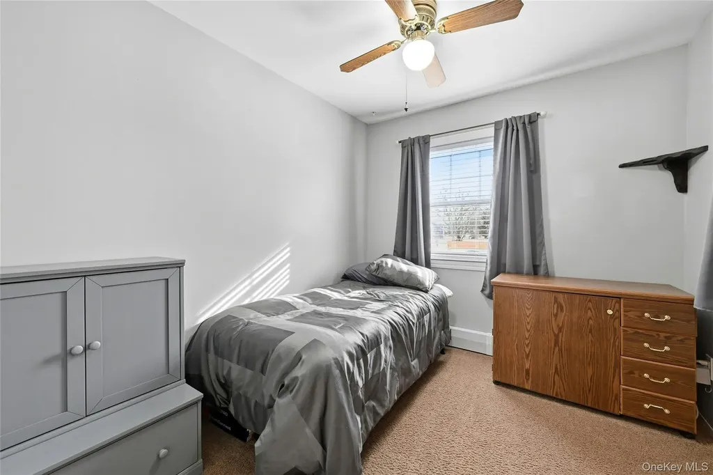 26 Charles Circle Islip NY 11751