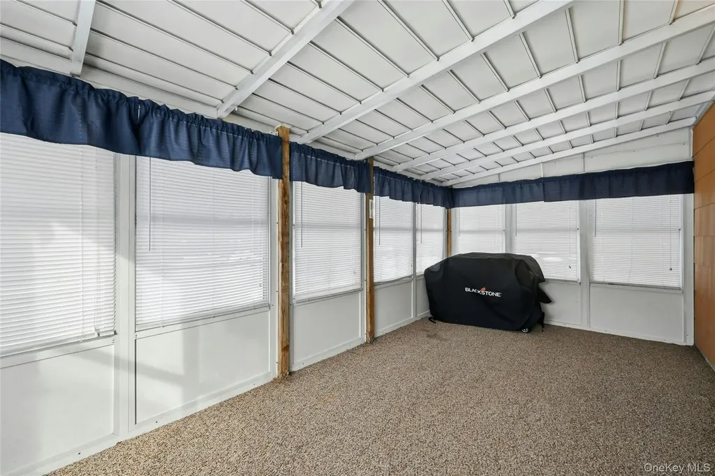 26 Charles Circle Islip NY 11751