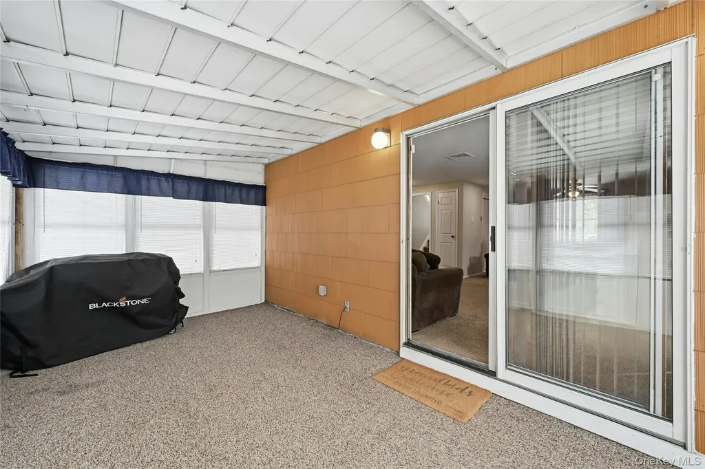 26 Charles Circle Islip NY 11751