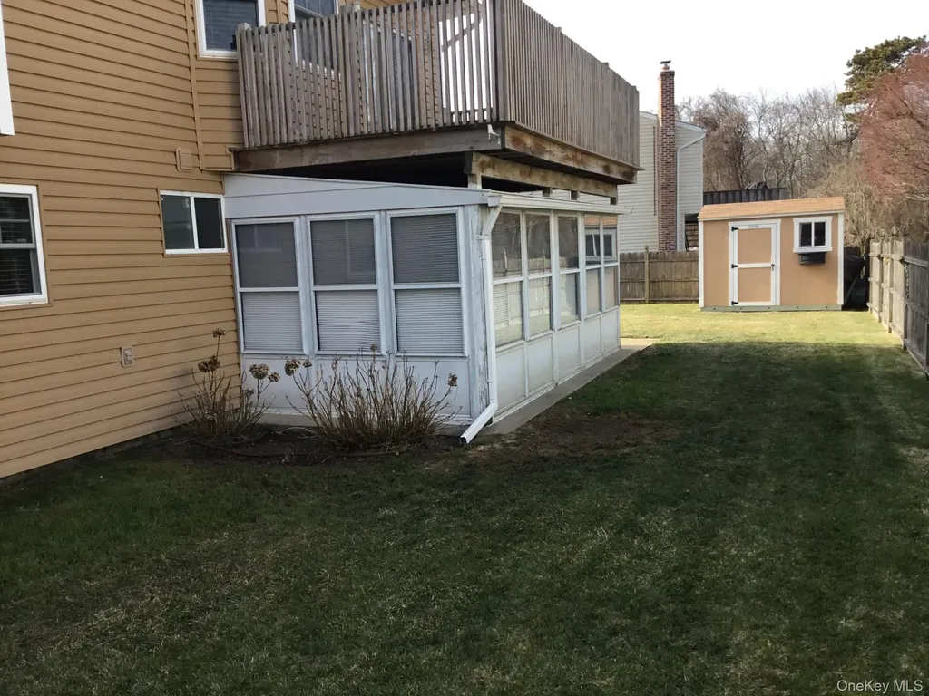 26 Charles Circle Islip NY 11751