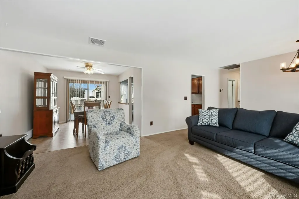 26 Charles Circle Islip NY 11751