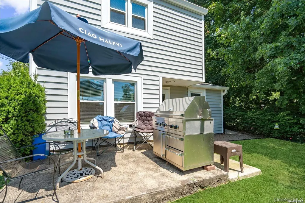 3 Pine Street Glen Head NY 11545