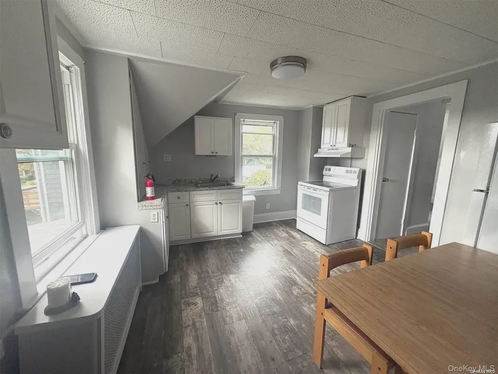 3 Pine Street Glen Head NY 11545