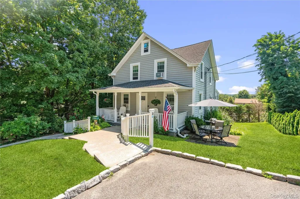 3 Pine Street Glen Head NY 11545