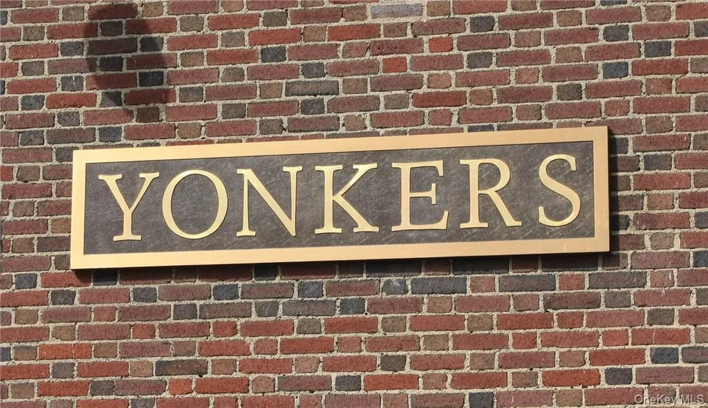 10-13-75 Dickinson Avenue Yonkers NY 10703