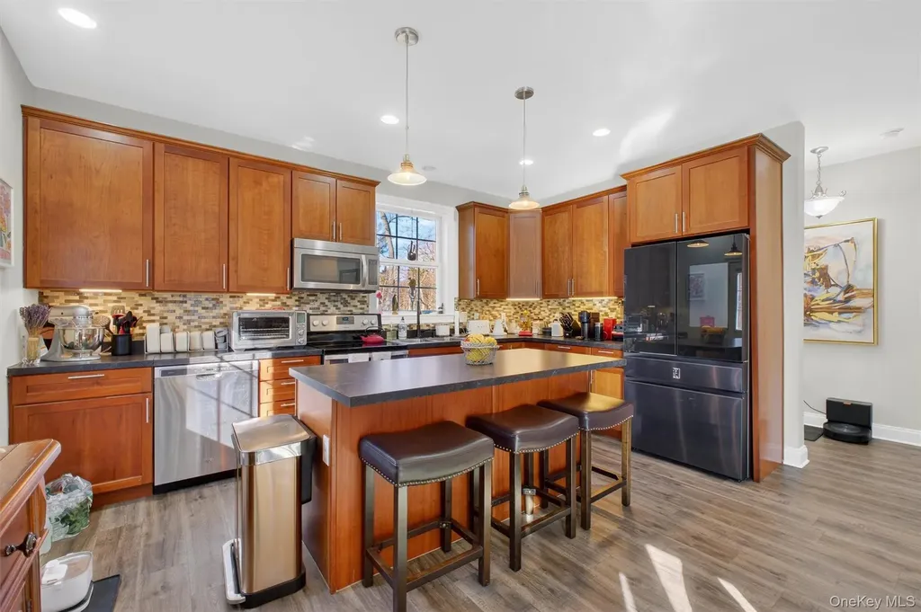 54 Shore Drive Elizaville NY 12523