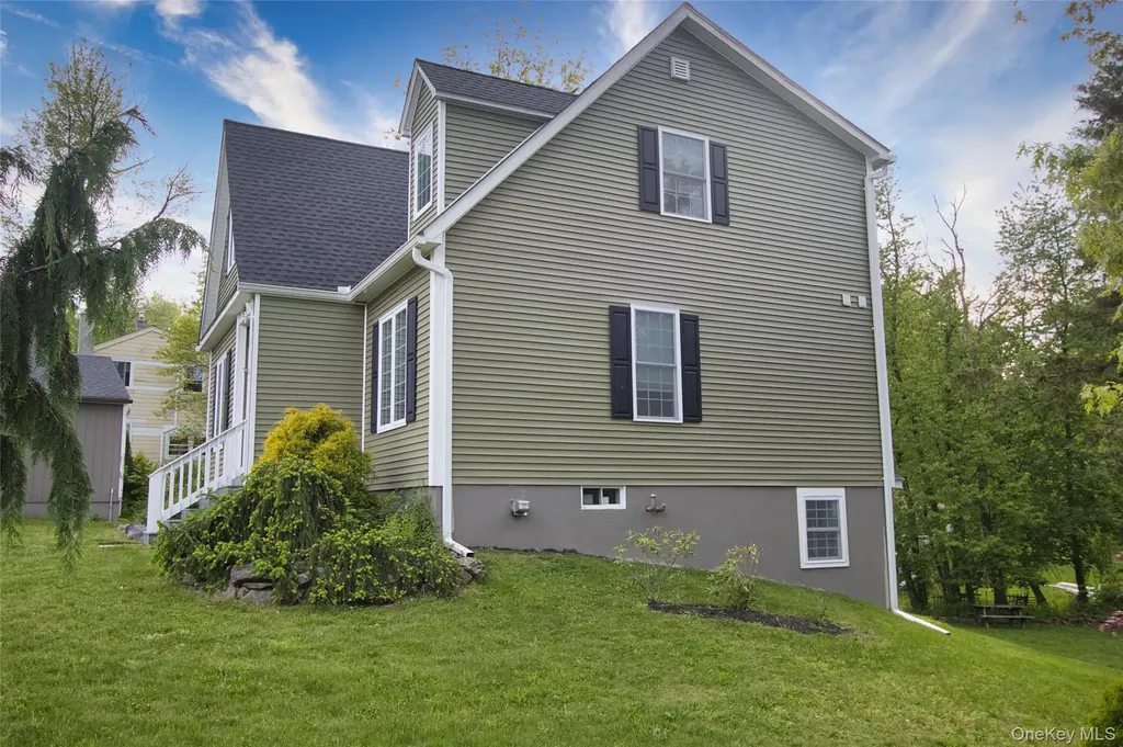 54 Shore Drive Elizaville NY 12523
