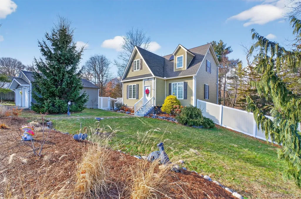 54 Shore Drive Elizaville NY 12523