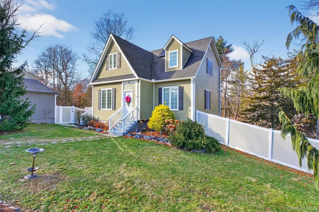 54 Shore Drive Elizaville NY 12523