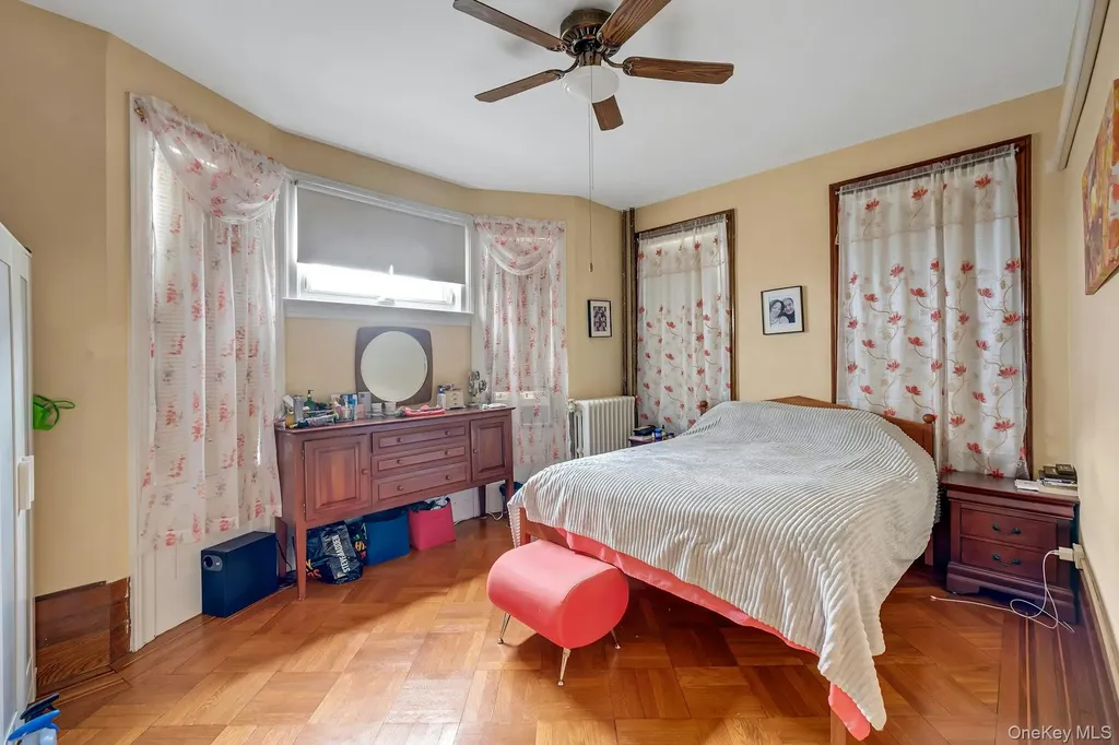 5625 Post Road Bronx NY 10471