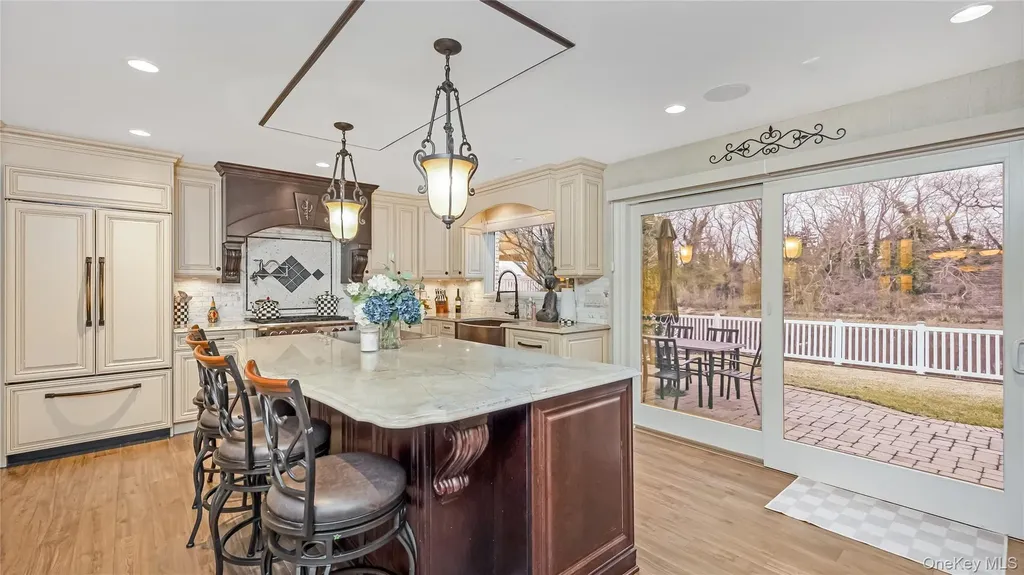 2876 Shore Road Bellmore NY 11710