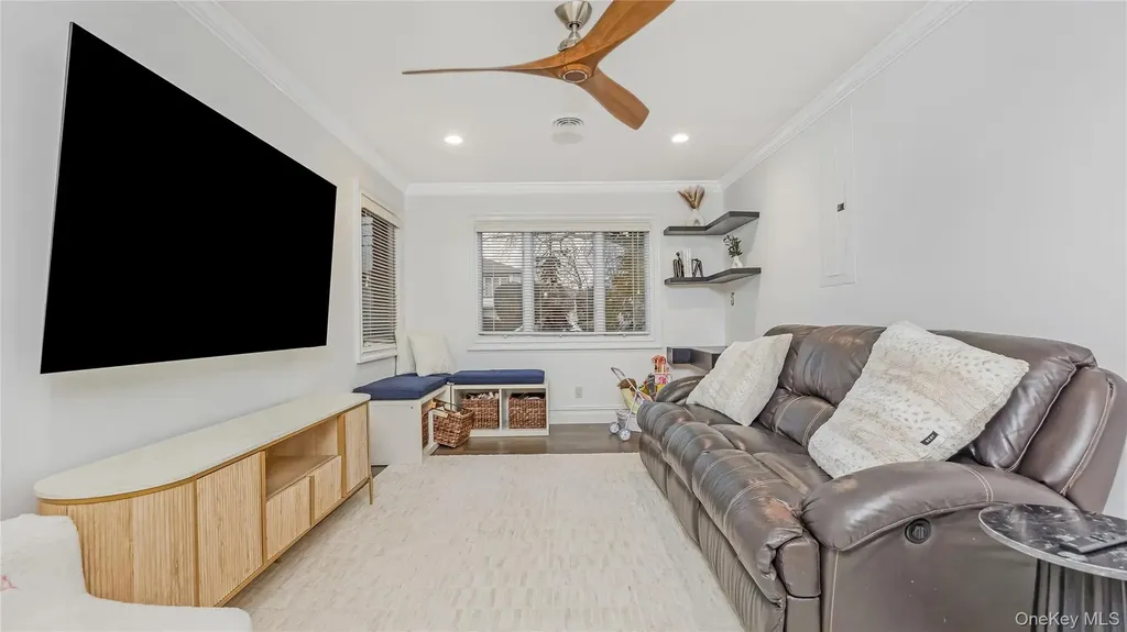 2876 Shore Road Bellmore NY 11710