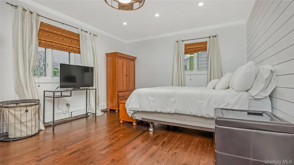 2876 Shore Road Bellmore NY 11710