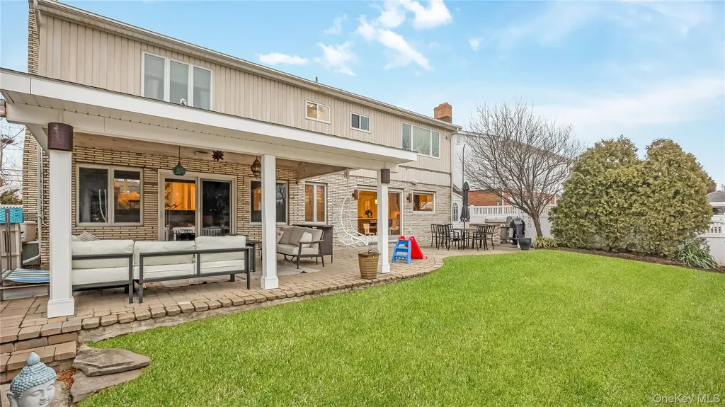 2876 Shore Road Bellmore NY 11710