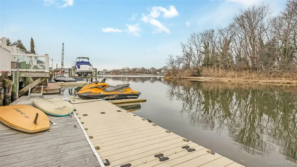 2876 Shore Road Bellmore NY 11710