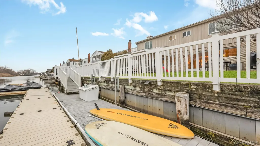 2876 Shore Road Bellmore NY 11710
