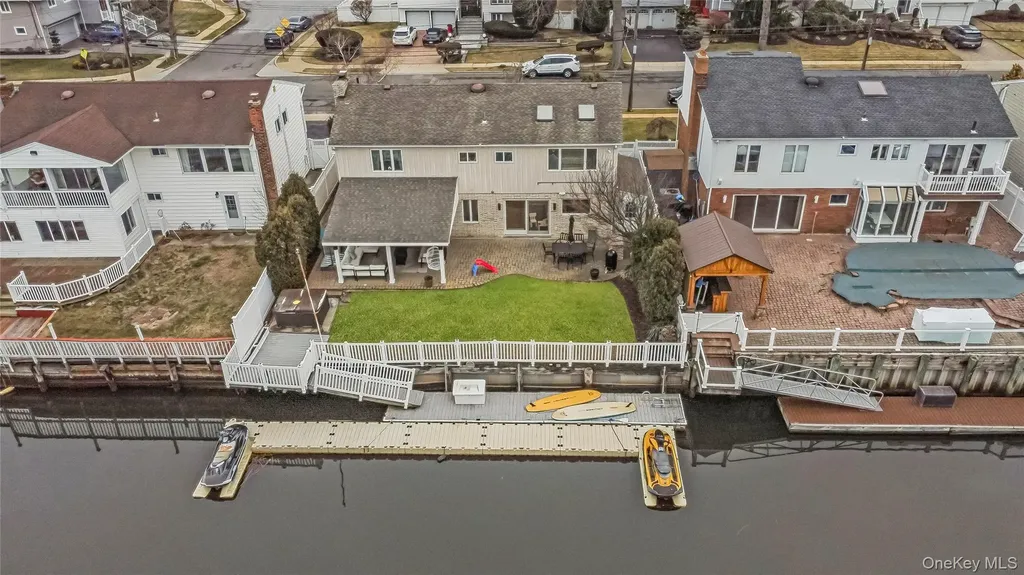 2876 Shore Road Bellmore NY 11710