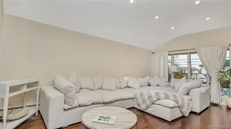 2876 Shore Road Bellmore NY 11710