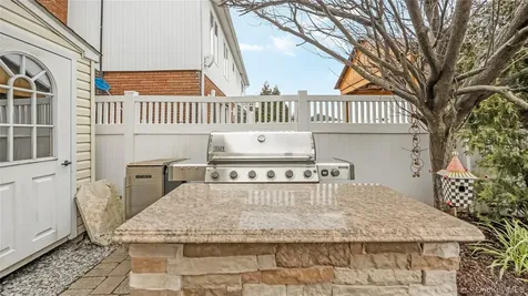 2876 Shore Road Bellmore NY 11710