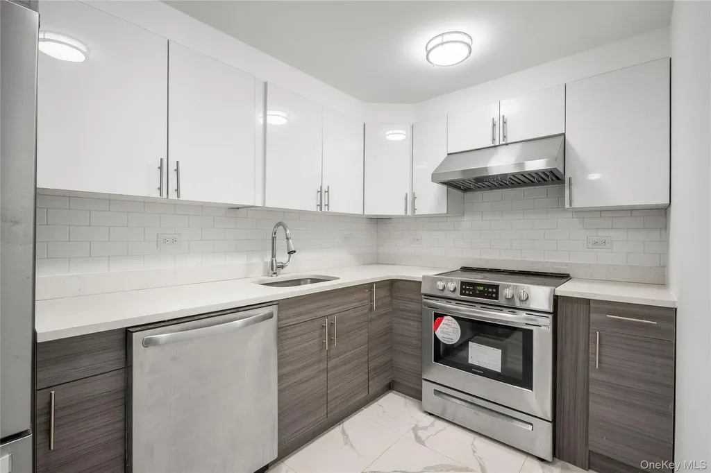 7009 45th Avenue Woodside NY 11377