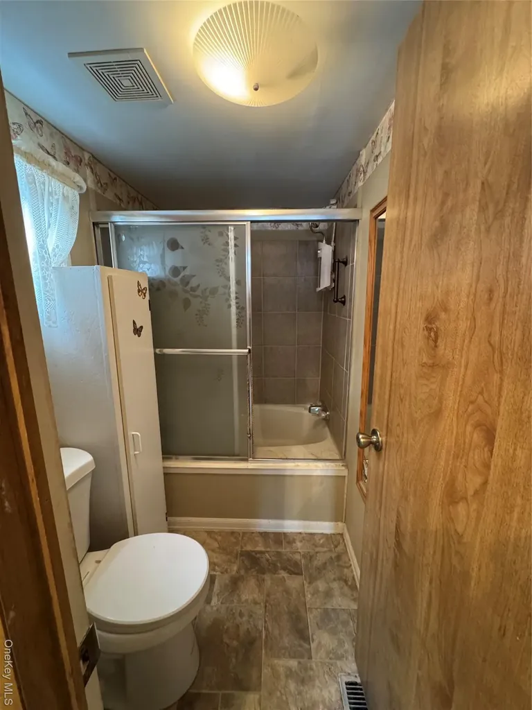 12 Easy Street Catskill NY 12414
