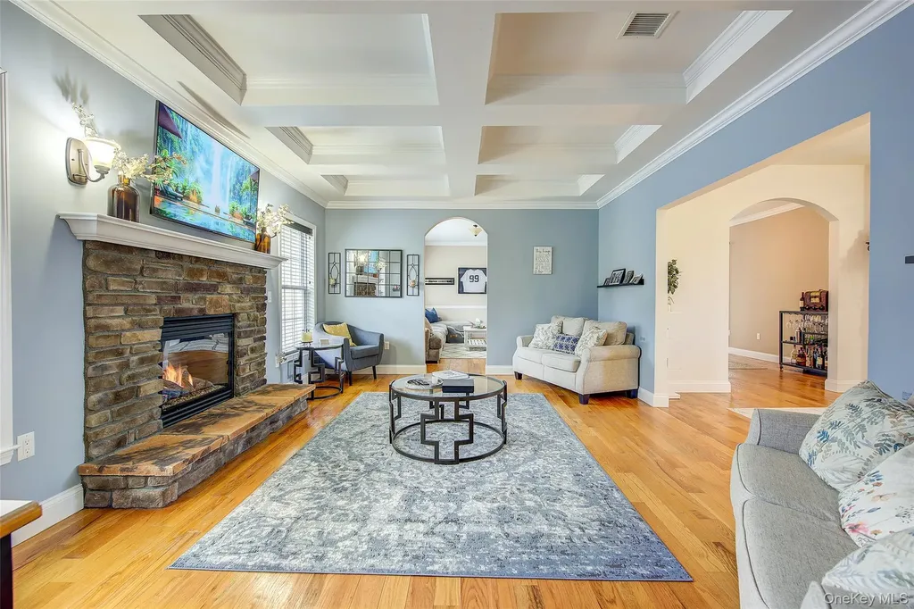 20 Tanyas Court Monroe NY 10950