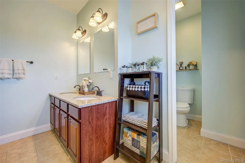 20 Tanyas Court Monroe NY 10950