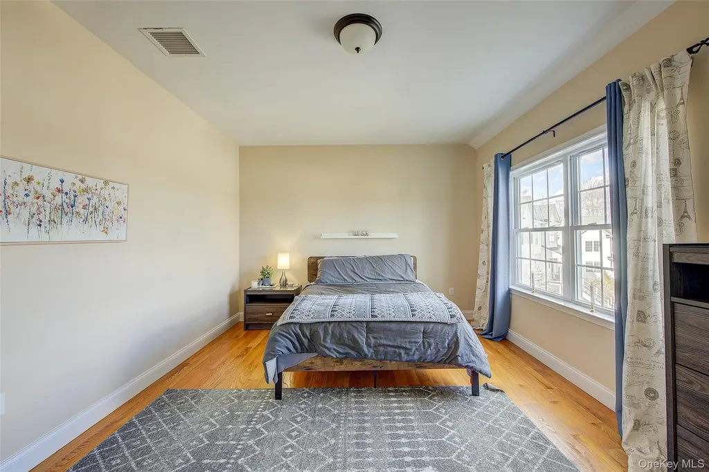 20 Tanyas Court Monroe NY 10950