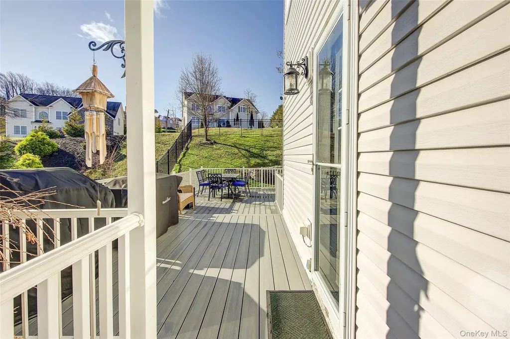 20 Tanyas Court Monroe NY 10950