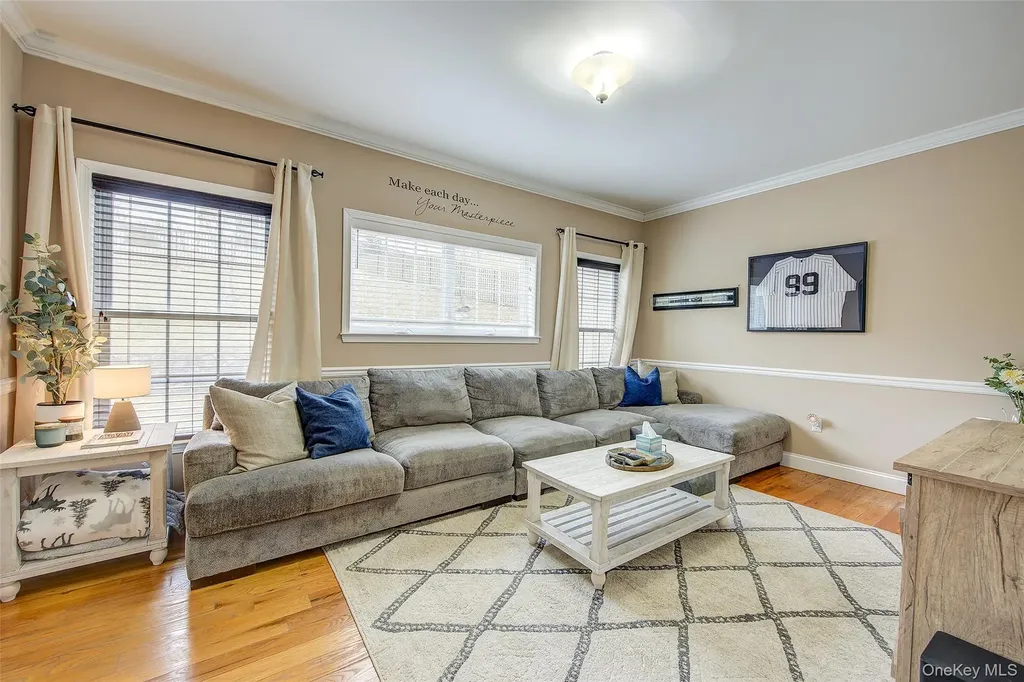 20 Tanyas Court Monroe NY 10950