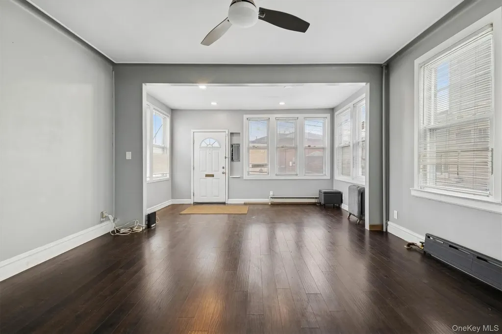 46 Benedict Avenue Valley Stream NY 11580