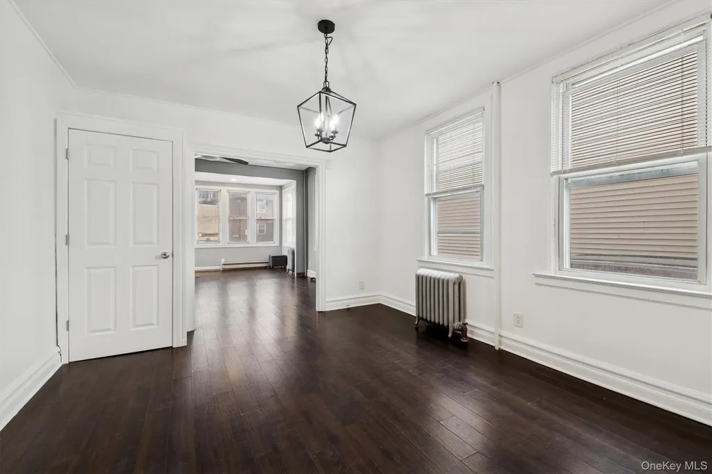 46 Benedict Avenue Valley Stream NY 11580