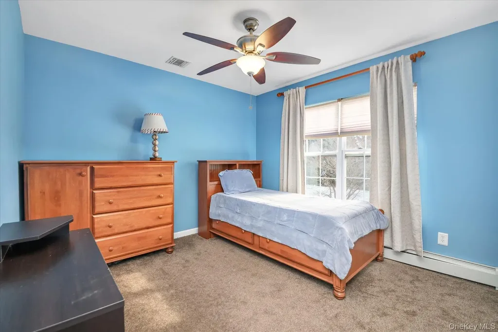 14 Donna Place East Islip NY 11730