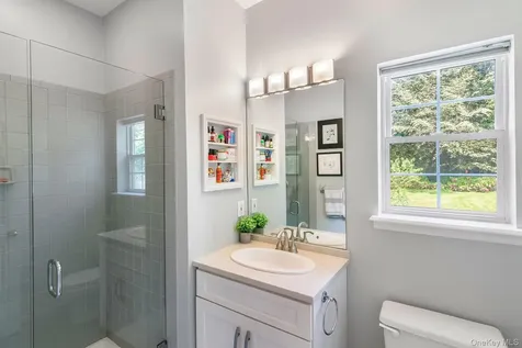 97 Spring Close Highway East Hampton NY 11937