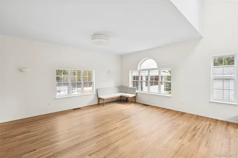 97 Spring Close Highway East Hampton NY 11937