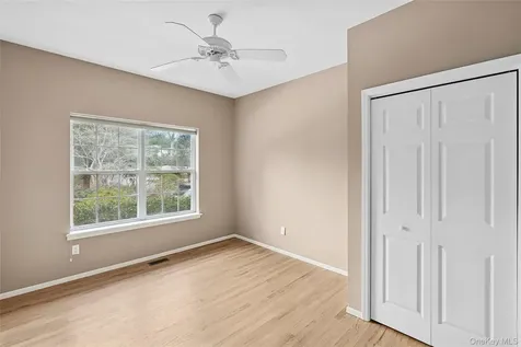 97 Spring Close Highway East Hampton NY 11937
