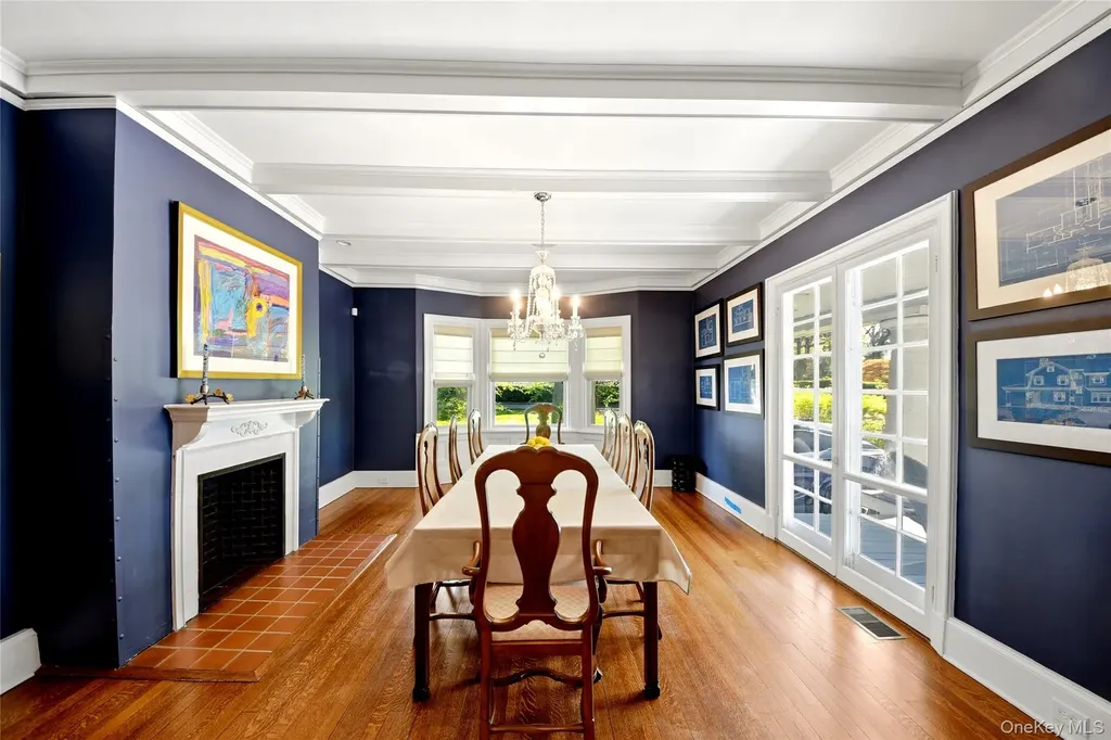 127 Overlook Circle New Rochelle NY 10804