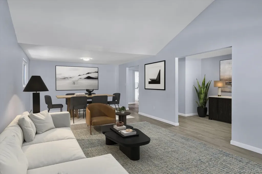 6 Anne Drive Selden NY 11784