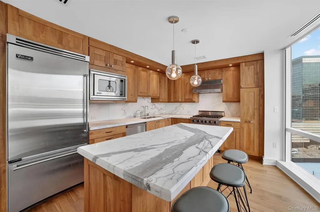 5 Renaissance Square White Plains NY 10601