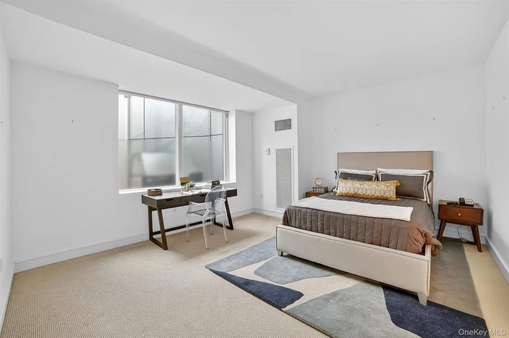 5 Renaissance Square White Plains NY 10601