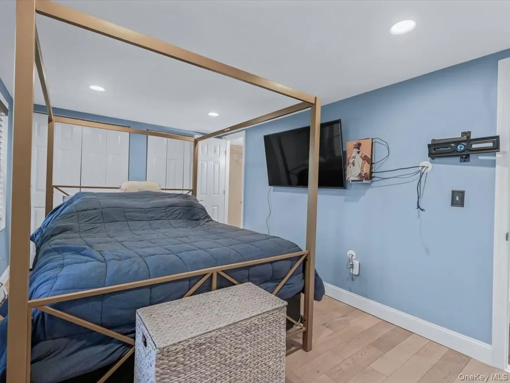 27 Denton Street Patchogue NY 11772