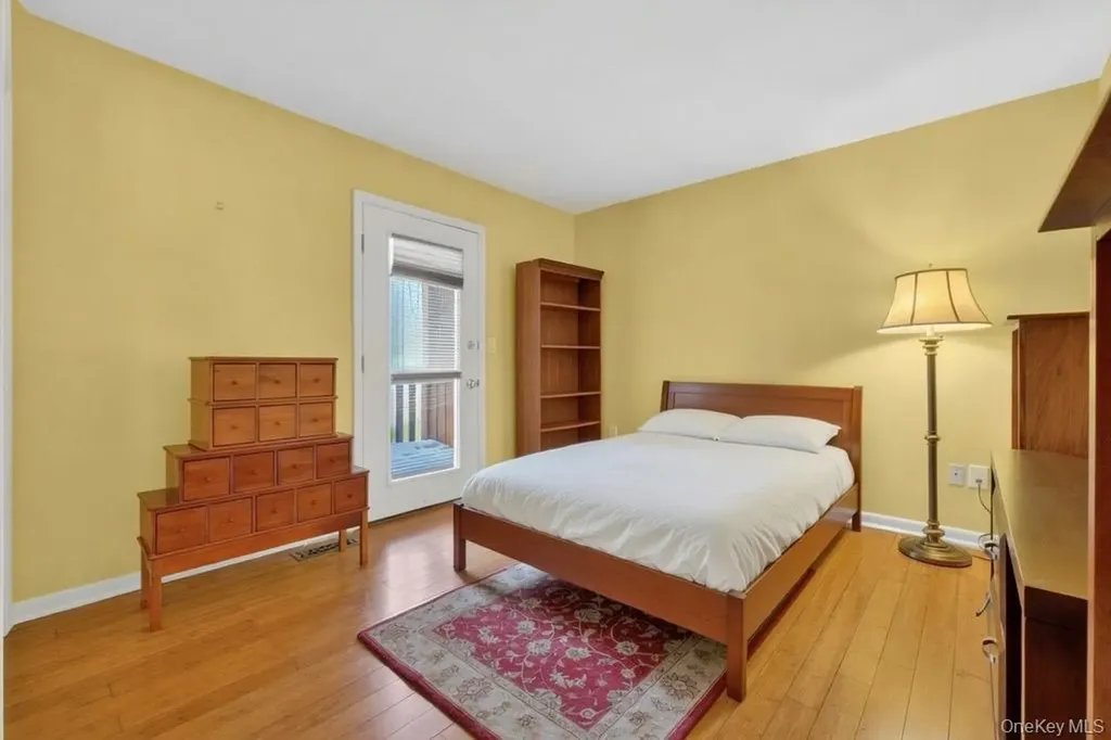 202 Falcon Court Poughkeepsie NY 12603