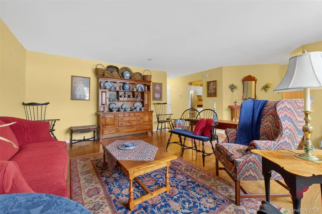 202 Falcon Court Poughkeepsie NY 12603