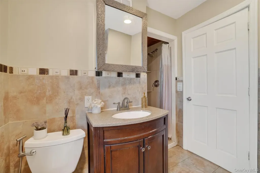 135 Midland Terrace Yonkers NY 10704