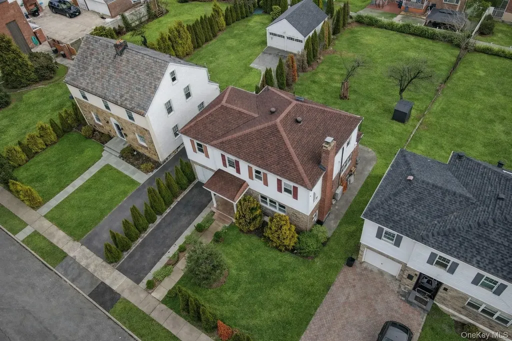 135 Midland Terrace Yonkers NY 10704